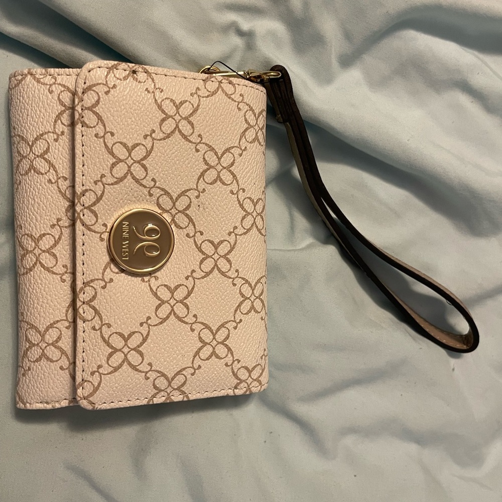 Elegant Cream Wristlet Wallet
